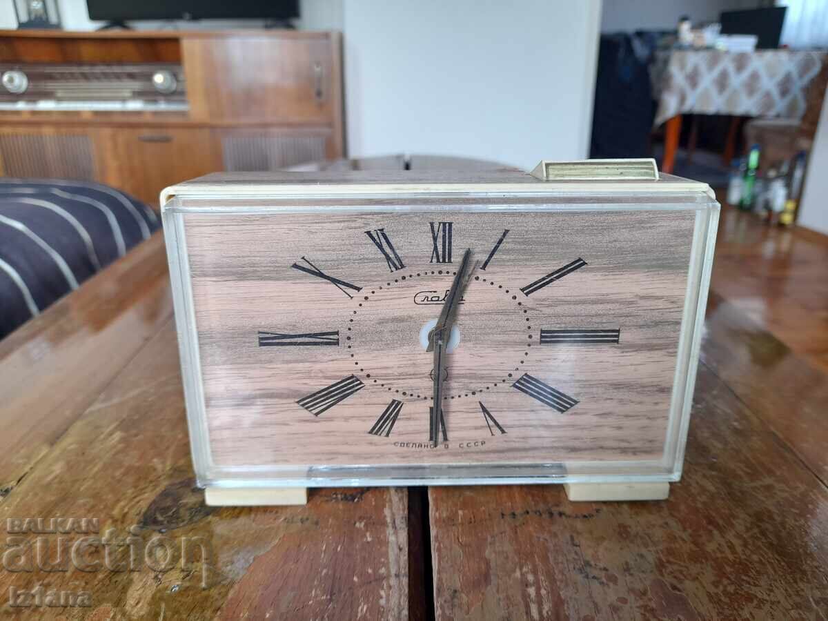 Ceas de birou, ceas deşteptător SLAVA, SLAVA cu preț 12.00 BGN | € 6.14
