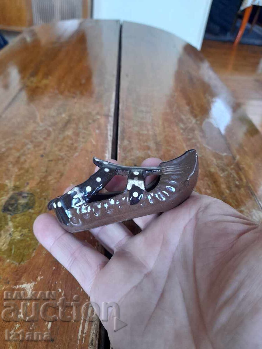 Δημοπρασία Παλαιό κεραμικό σταχτοδοχείο