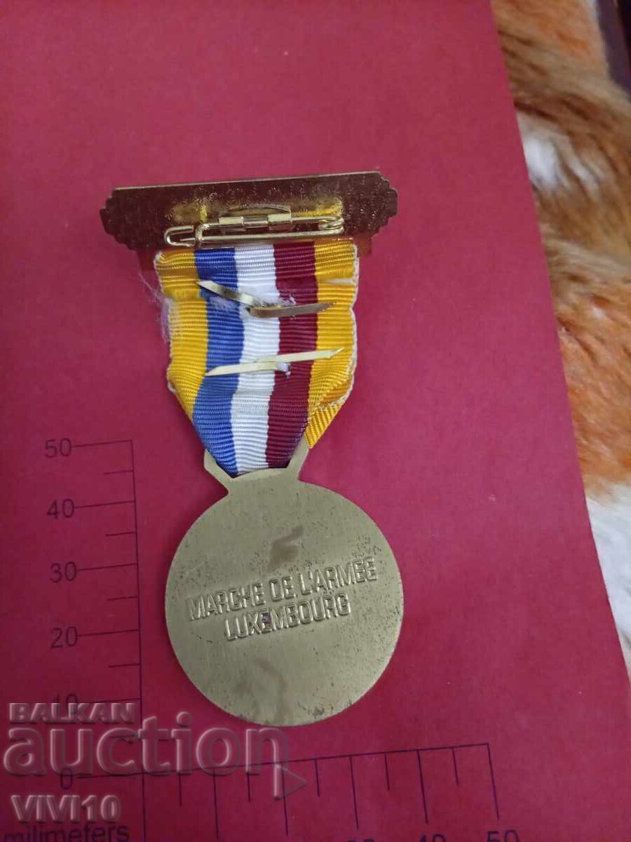 Medalie Luxemburg cu preț € 15.00 | 29.34 BGN