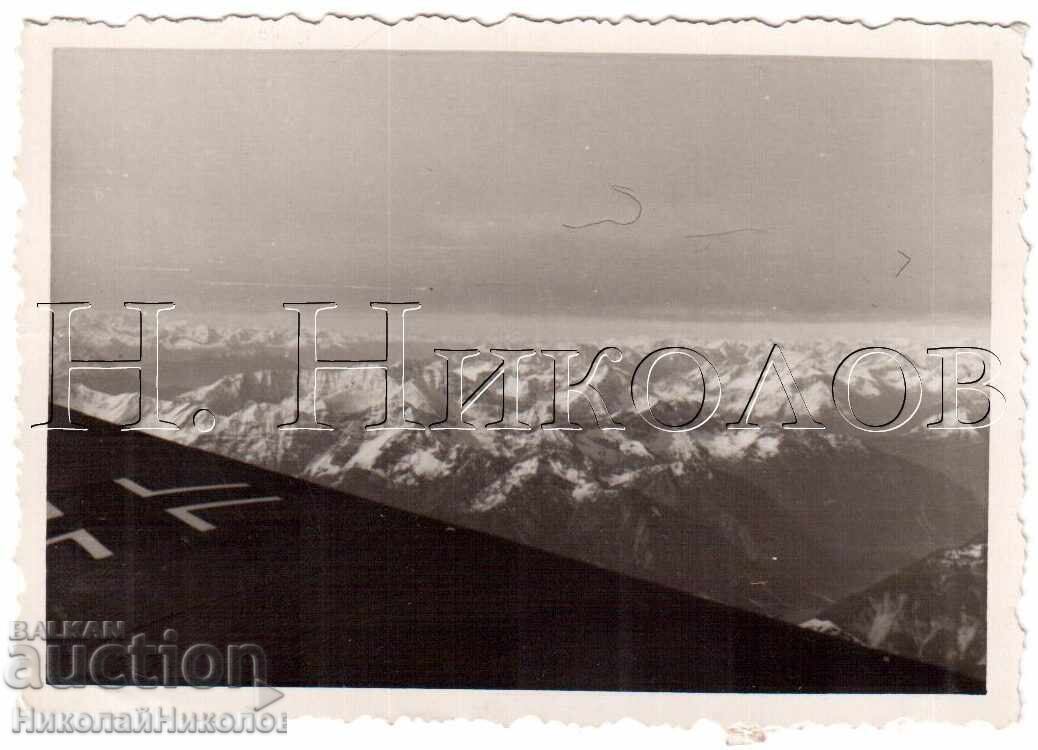 Small Old Photo of a German Luftwaffe Aircraft D827 Small Old Photo of a German Luftwaffe Aircraft D827