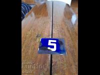 Παλιά σμαλτωμένη πινακίδα Νο. 5