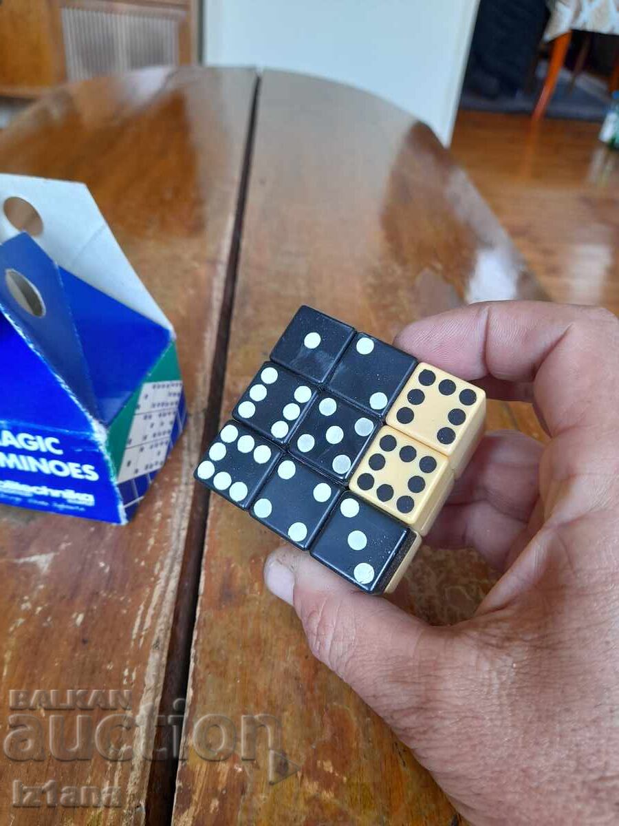 Доставка на Стар играчка за редене,подреждане Magik Dominoes Доставка на Стар играчка за редене,подреждане Magik Dominoes