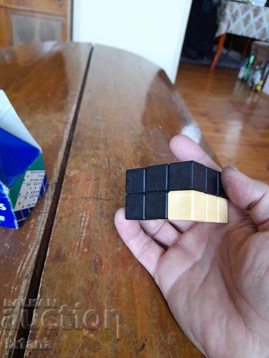 Стар играчка за редене,подреждане Magik Dominoes - 6 Стар играчка за редене,подреждане Magik Dominoes - 6