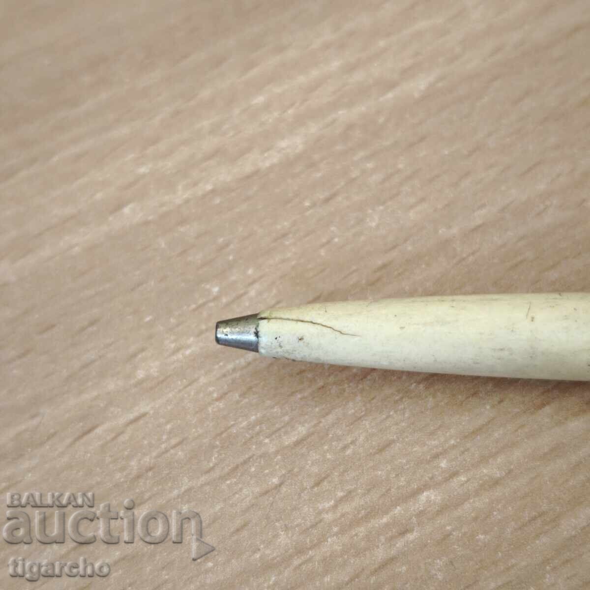 Delivery of Old pen with eroticism