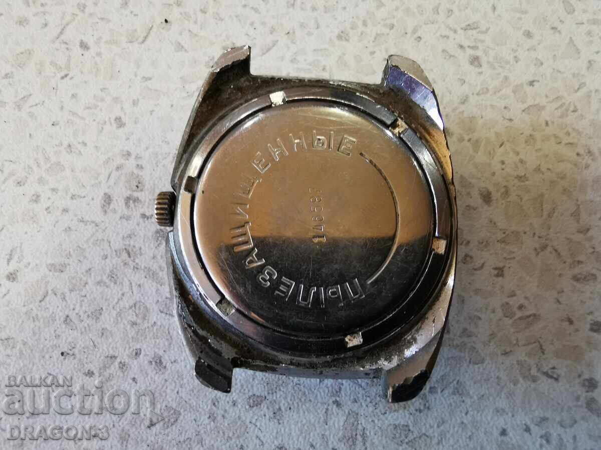 ΕΝΑΣ ΓΛΑΡΟΣ με τιμή 20.00 BGN | € 10.23 ΕΝΑΣ ΓΛΑΡΟΣ με τιμή 20.00 BGN | € 10.23