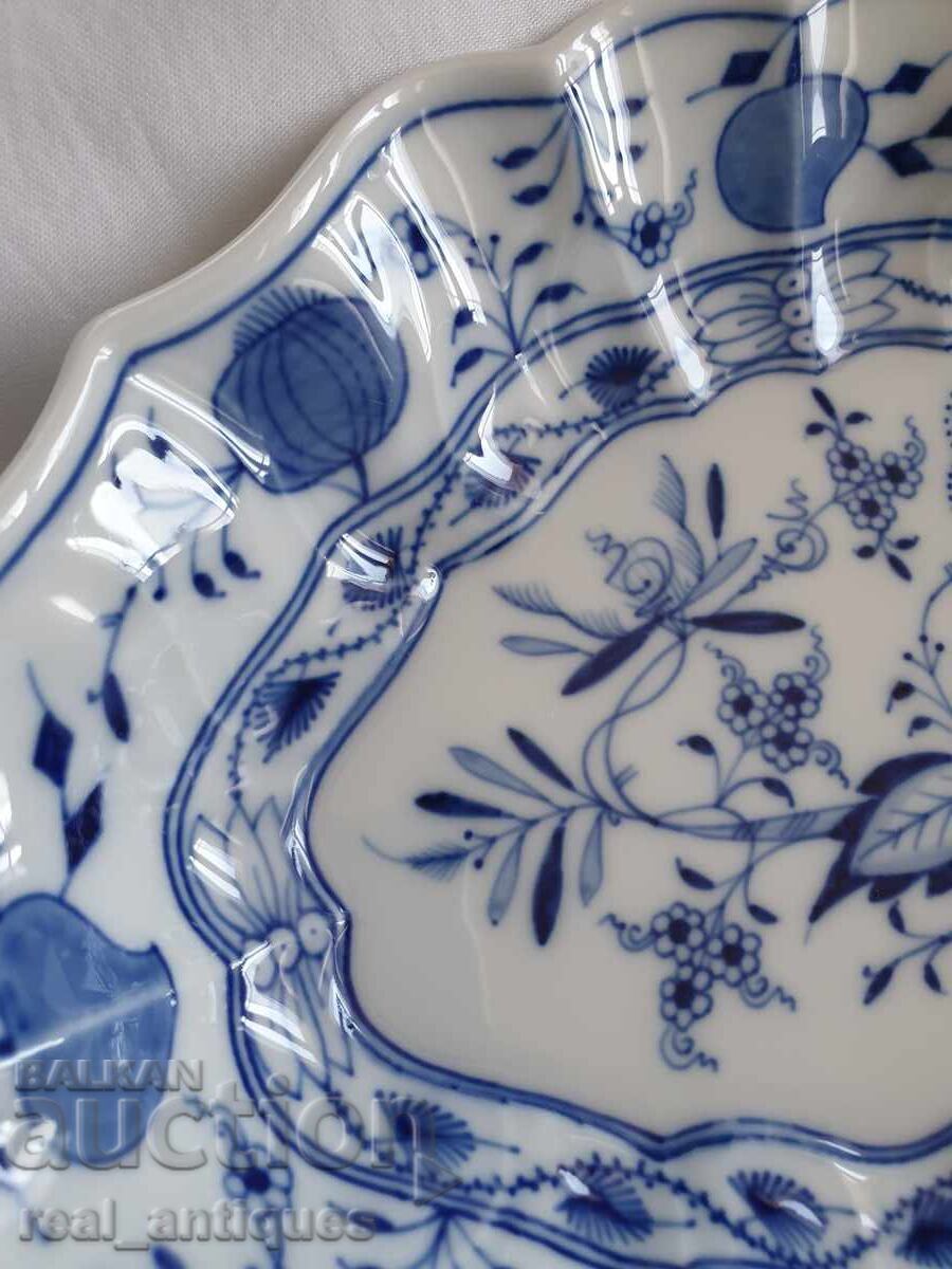 Delivery of Meissen porcelain plate Delivery of Meissen porcelain plate