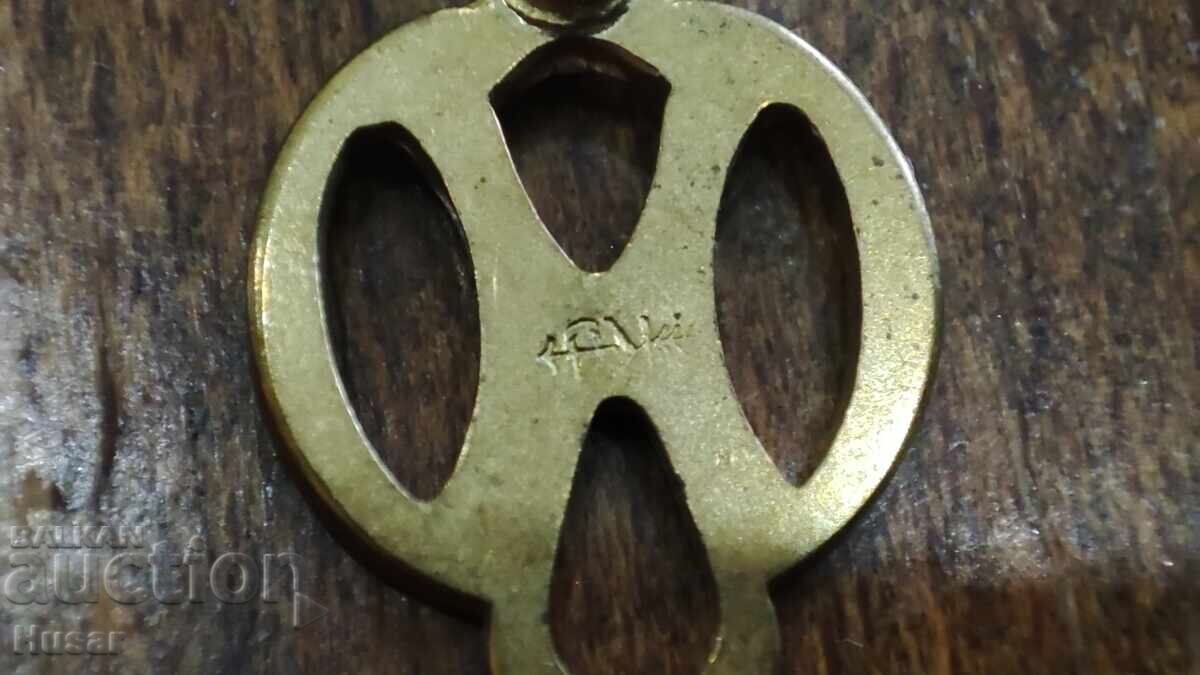 Three watch keys, 5, 6, 7 key markings - 7 Three watch keys, 5, 6, 7 key markings - 7