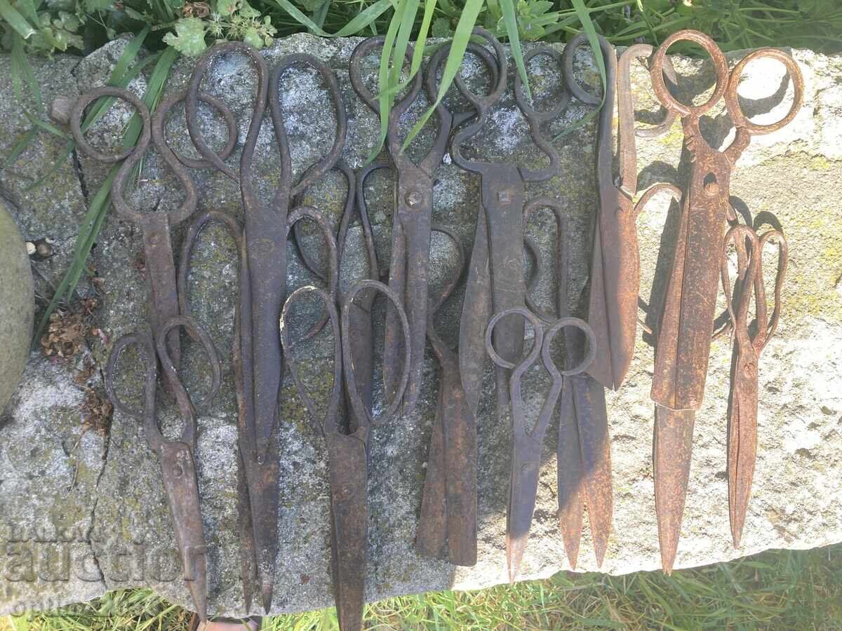 Lot of old scissors, 14 pieces Lot of old scissors, 14 pieces