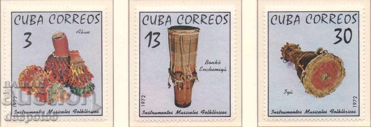 1972. Куба. Традиционни музикални инструменти.