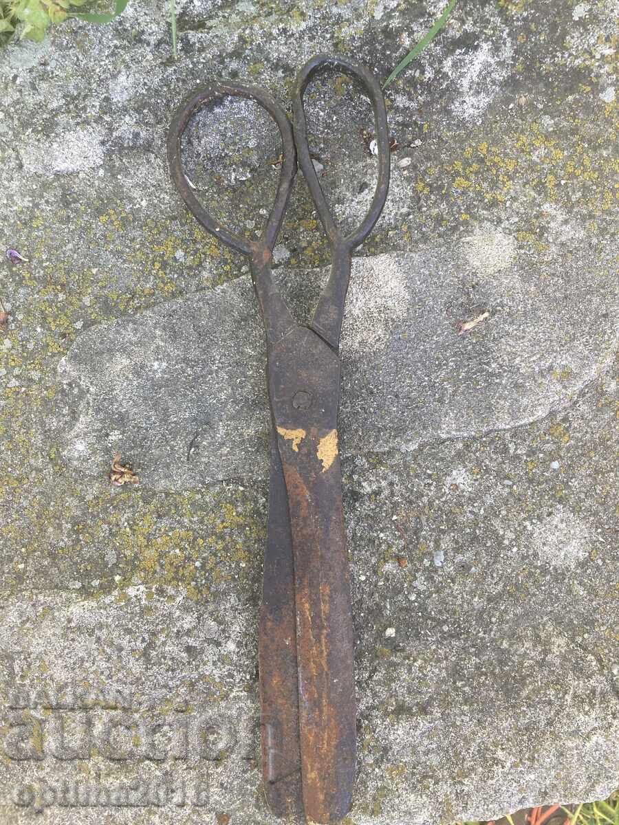 Old Scissors 3 with price 40.00 BGN | € 20.45
