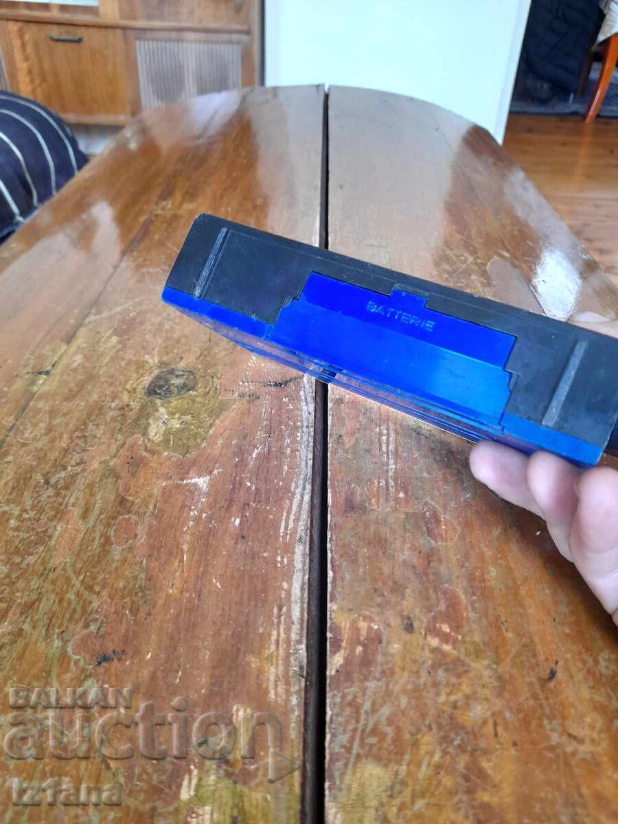 Radio, STERN FORMAT Radio Receiver - 6 Radio, STERN FORMAT Radio Receiver - 6