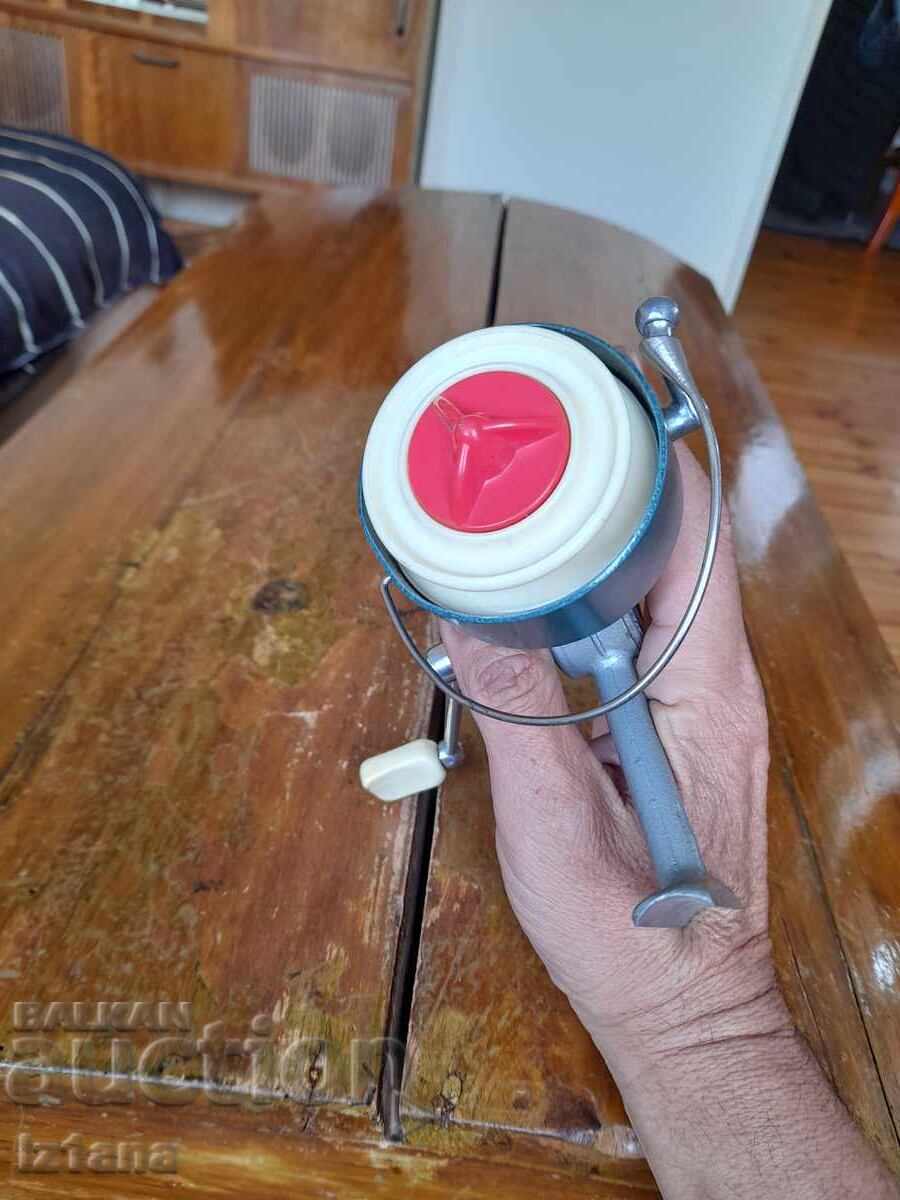 Δημοπρασία Παλιό καρούλι ψαρέματος Tokoz Roen