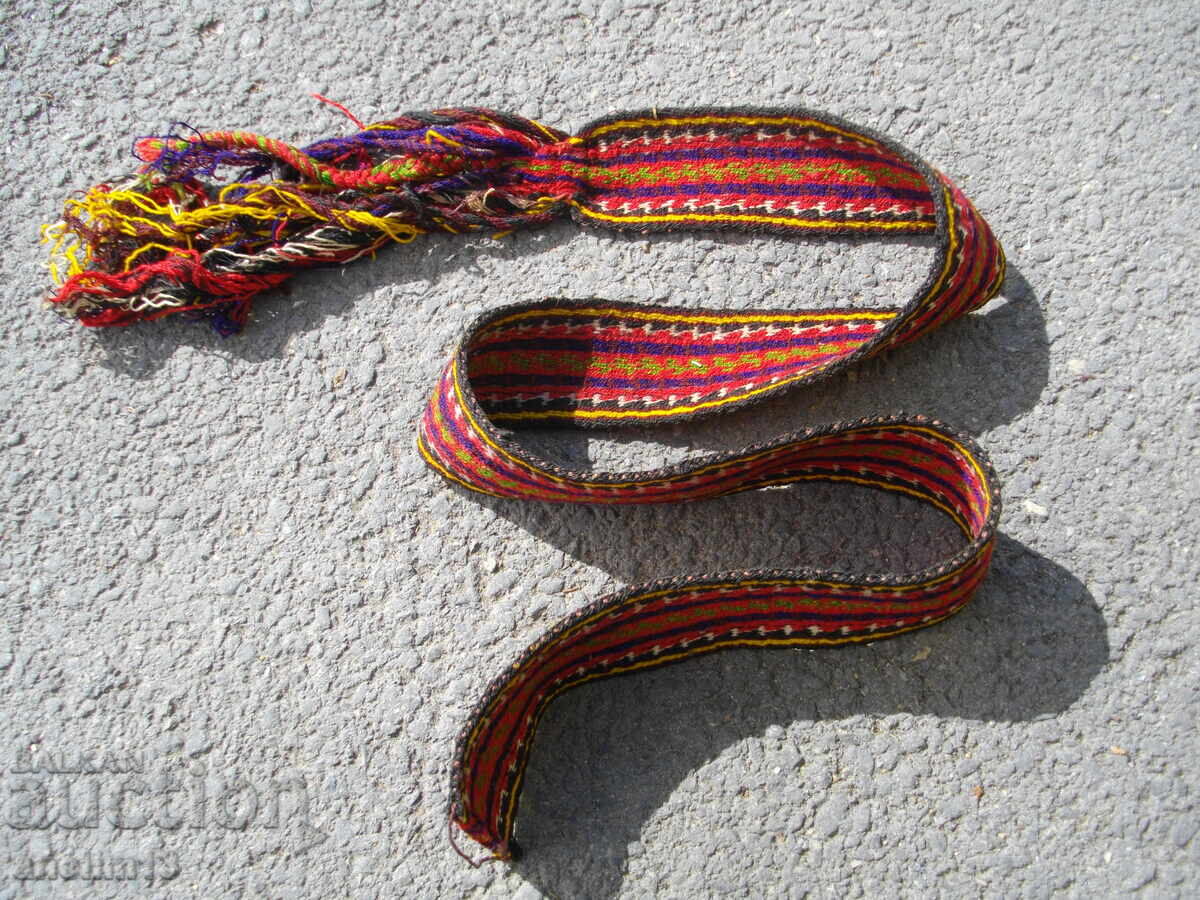 Licitație Centură veche țesută pentru costum popular Licitație Centură veche țesută pentru costum popular