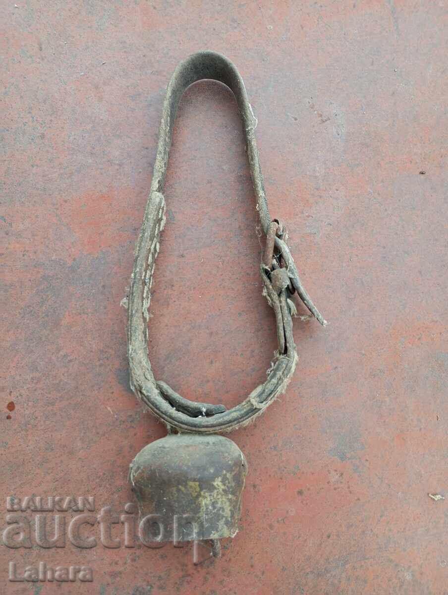 Аукцион Звънче , чан , хлопка Аукцион Звънче , чан , хлопка