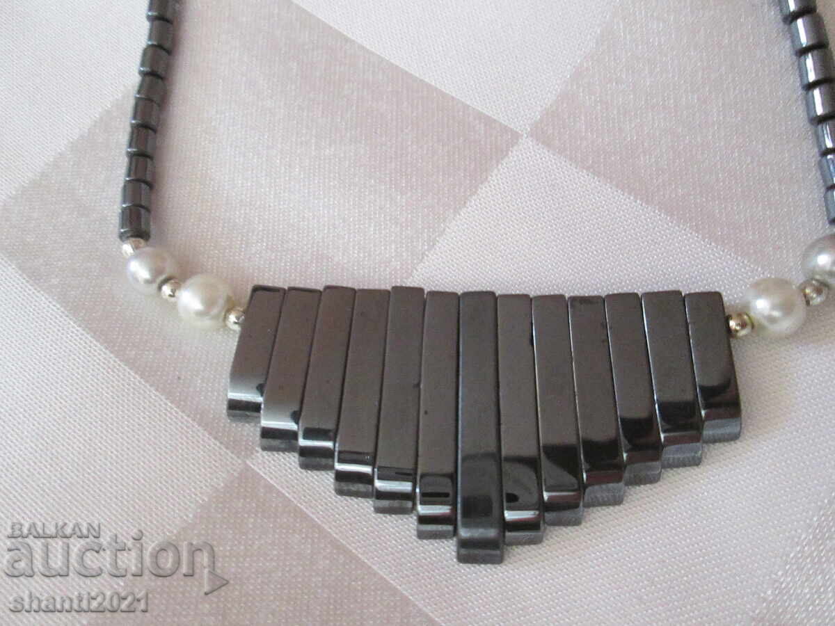 Δημοπρασία Vintage γυναικείο κολιέ Δημοπρασία Vintage γυναικείο κολιέ