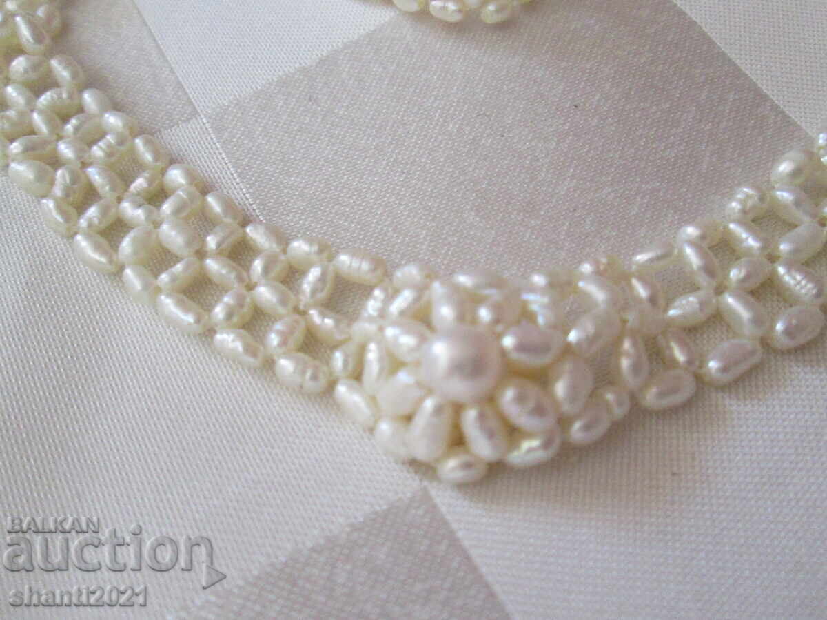 Όμορφο Σετ Φυσικών Μαργαριταριών - Κολιέ, Βραχιόλι, Σκουλαρίκια με τιμή 79.00 BGN | € 40.39