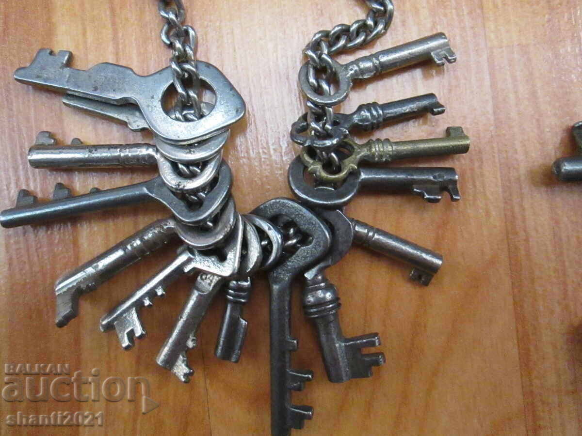 Chei vechi - 30 bucăți - 5