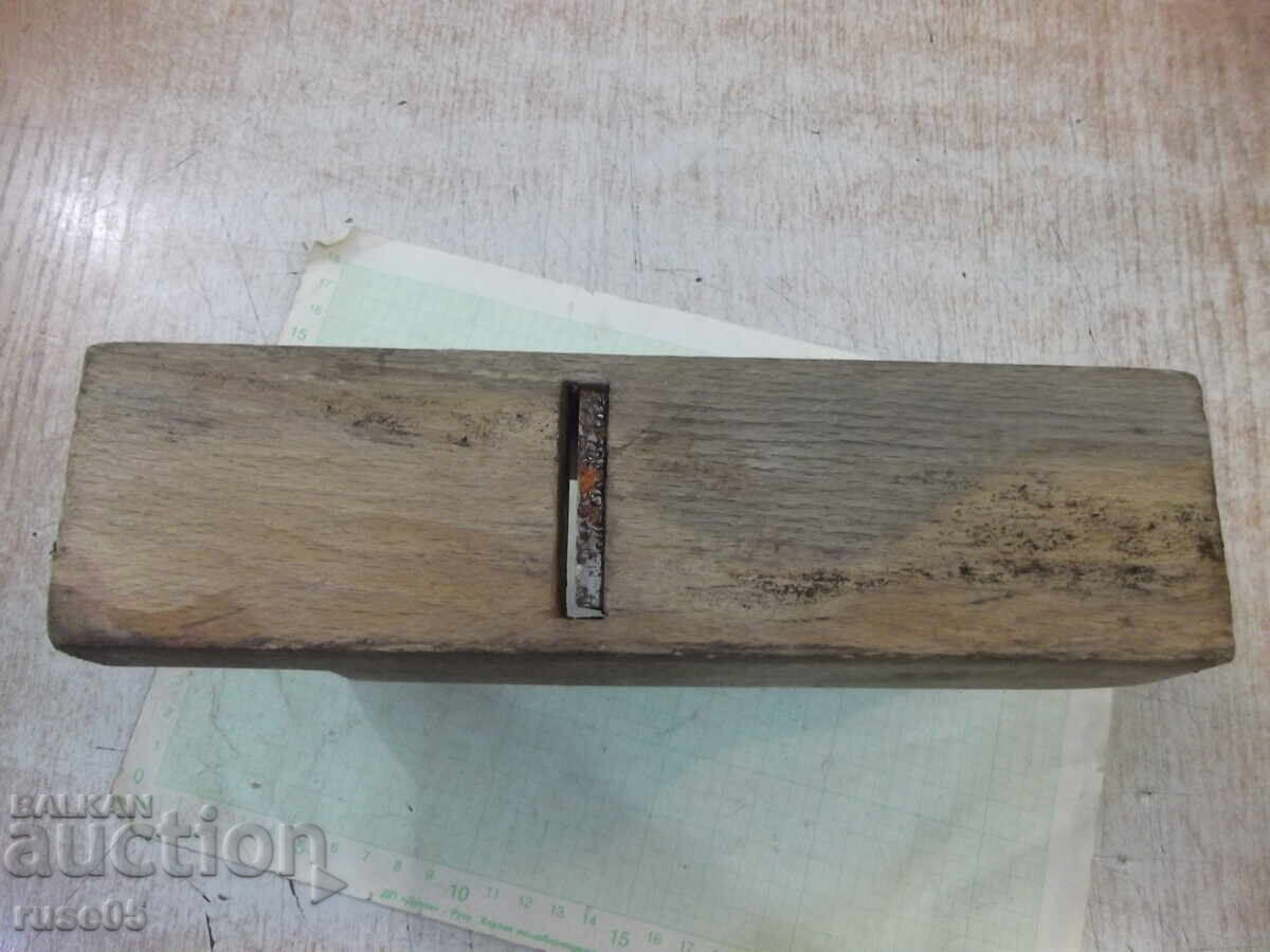 Rent - 8 with price 40.00 BGN | € 20.45