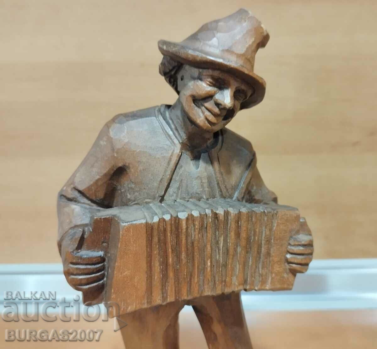 Old wooden figure, musician with accordion, 29 cm. - 5 Old wooden figure, musician with accordion, 29 cm. - 5