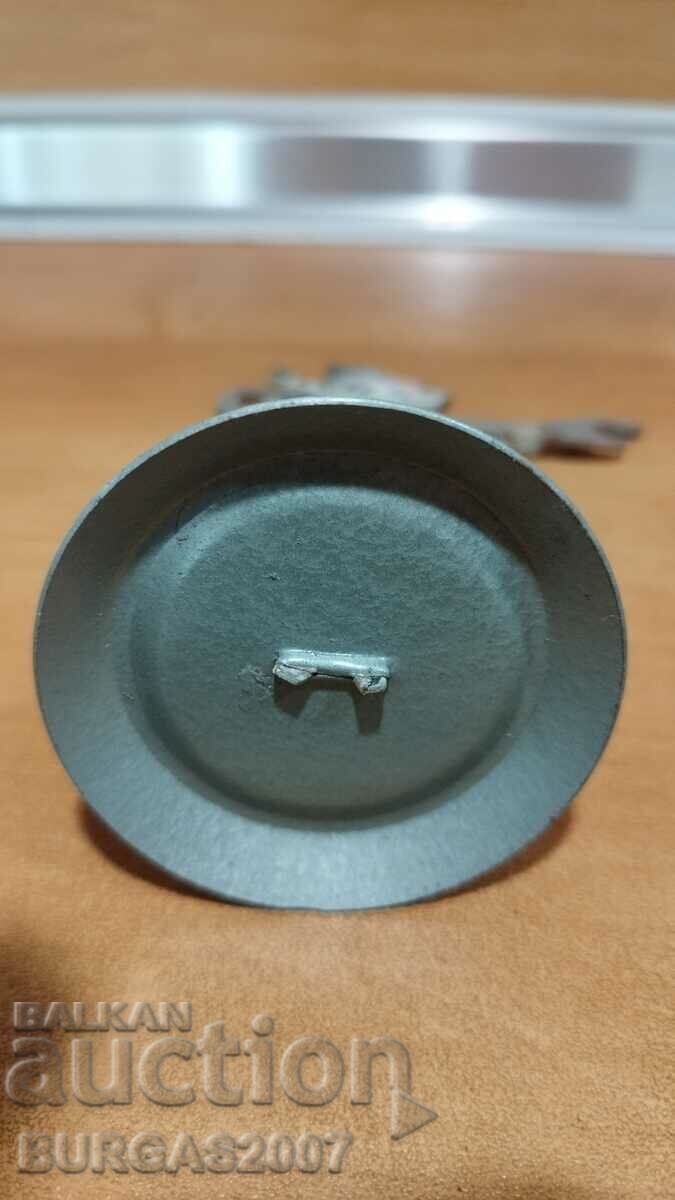 Delivery of Old metal figure with a guitar opener, from "Well, guess!" Delivery of Old metal figure with a guitar opener, from "Well, guess!"