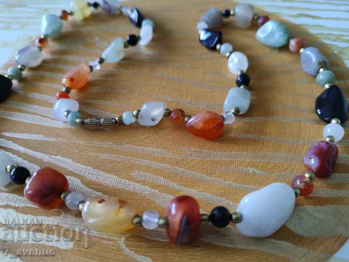 Δημοπρασία Κολιέ, πολυτέλεια και ομορφιά, φυσικά πετράδια 1.05..25