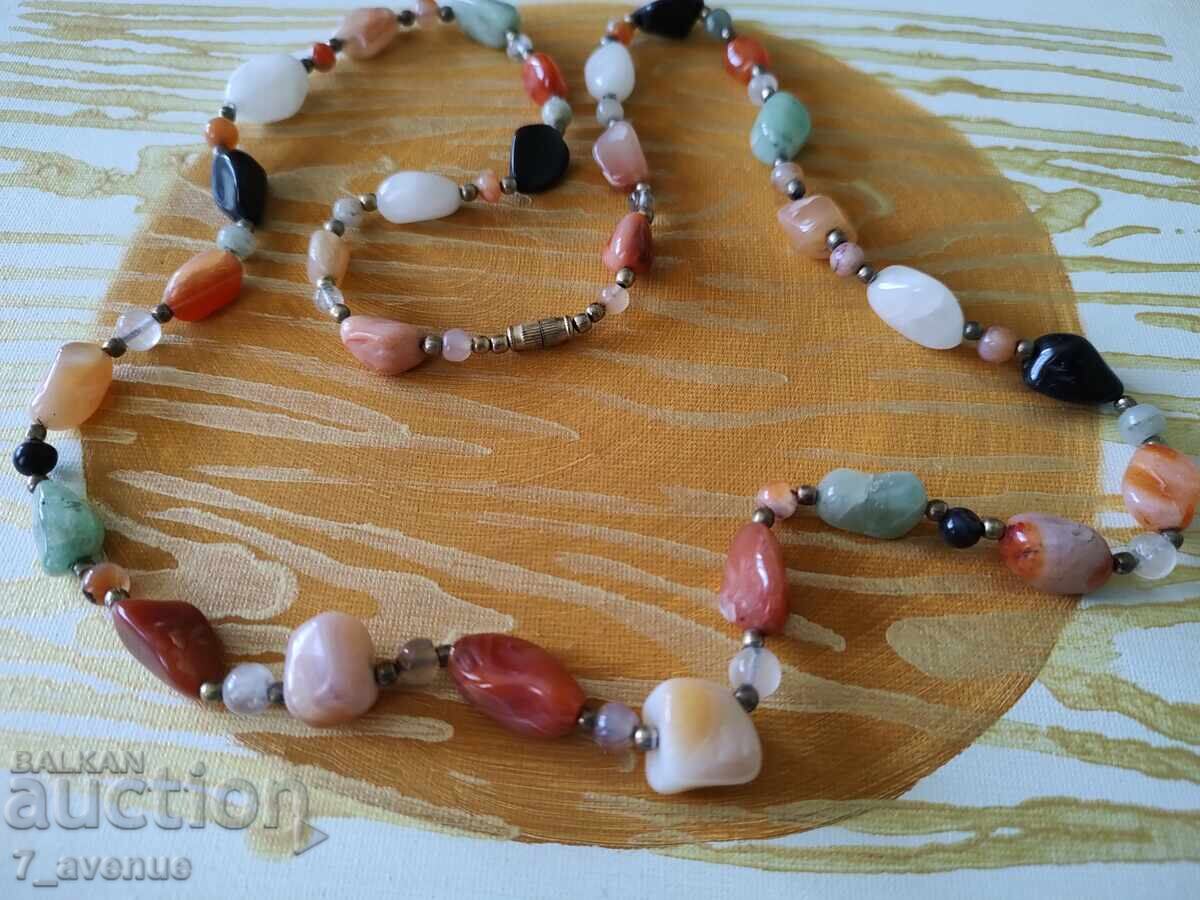 Колие, разкош и красота, естествени камъни 1.05..25