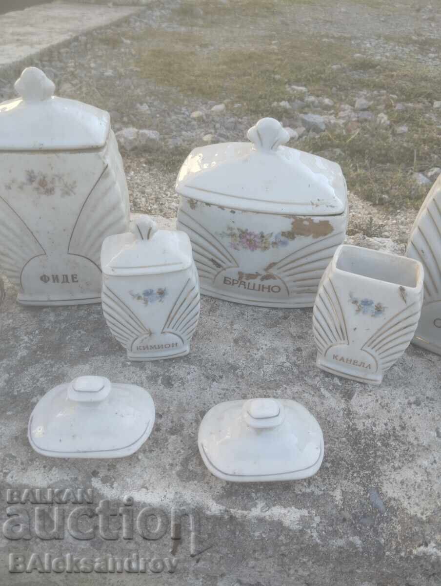 Delivery of Lot of porcelain spice jars