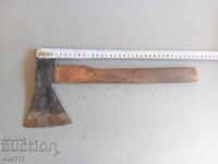 СТАР РУСКИ ТОПОР