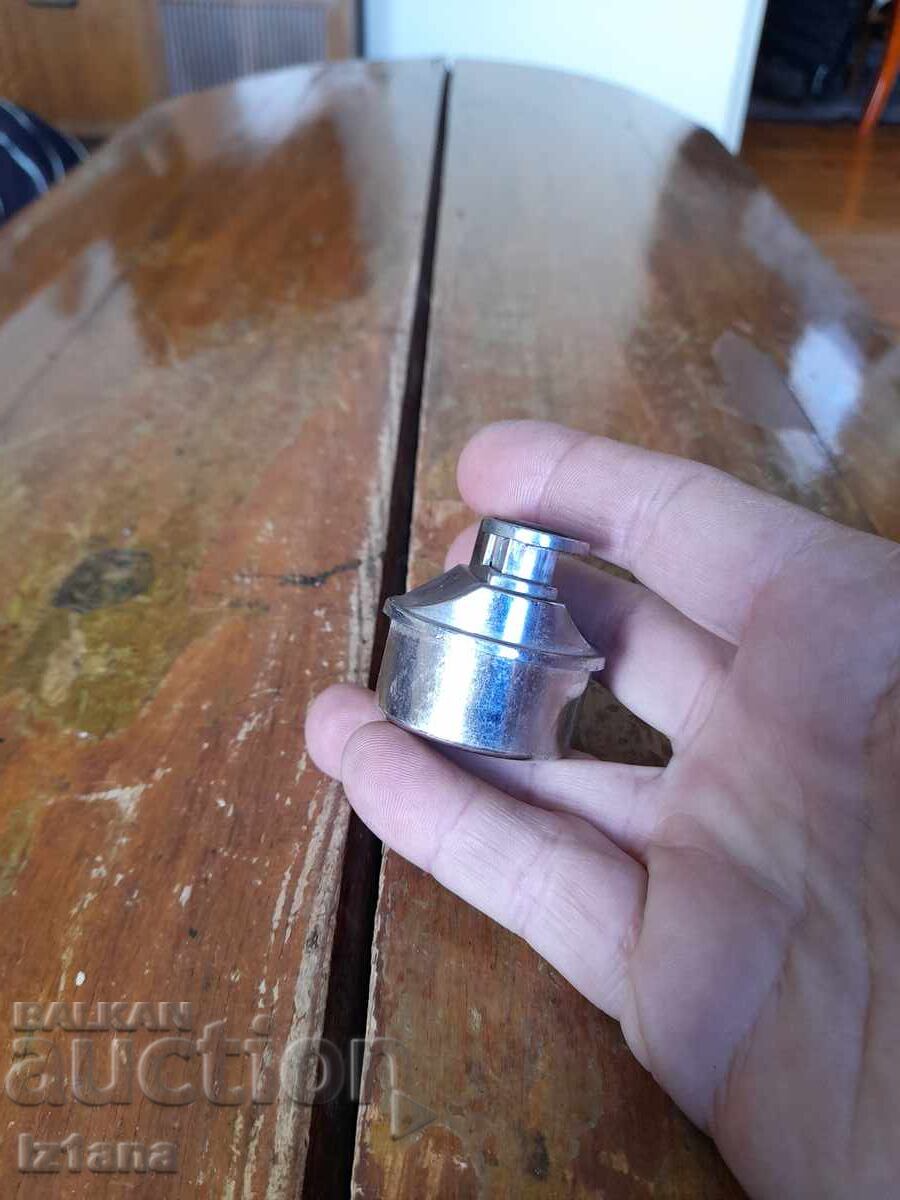 Auction  An old lighter