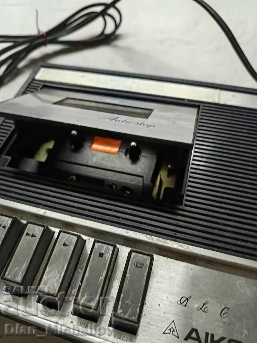 Auction  Aiko ATP-702 Cassette Player