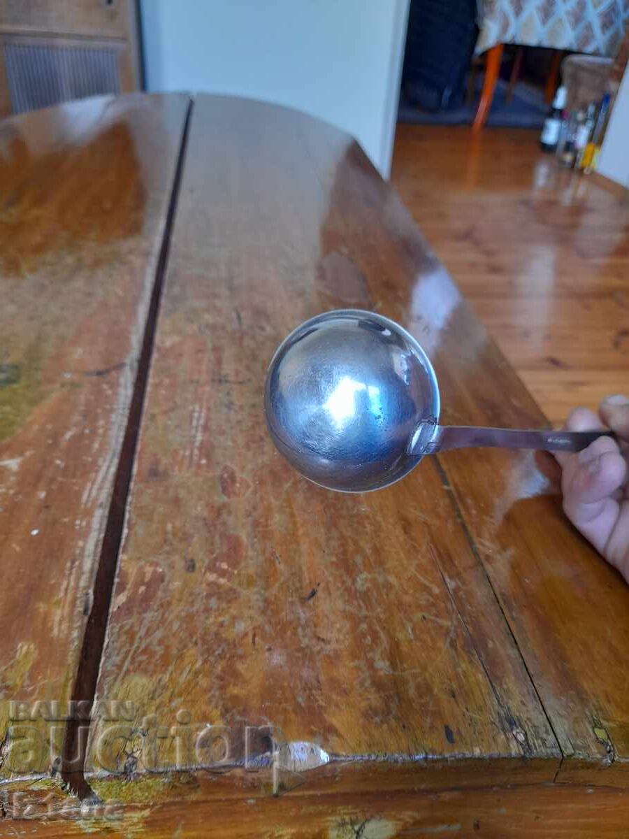 Livrarea Un cărucior vechi