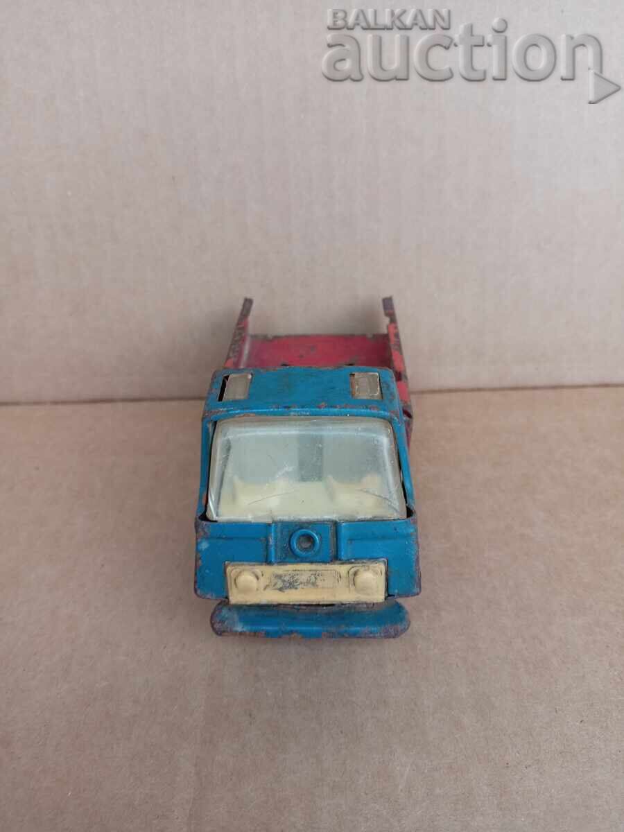 Μικρό φορτηγό φορτηγάκι από την σοσιαλιστική εποχή με τιμή 31.00 BGN | € 15.85 Μικρό φορτηγό φορτηγάκι από την σοσιαλιστική εποχή με τιμή 31.00 BGN | € 15.85