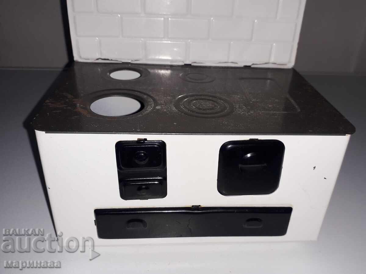 CHILDREN'S TIN STOVE with price 5.00 BGN | € 2.56