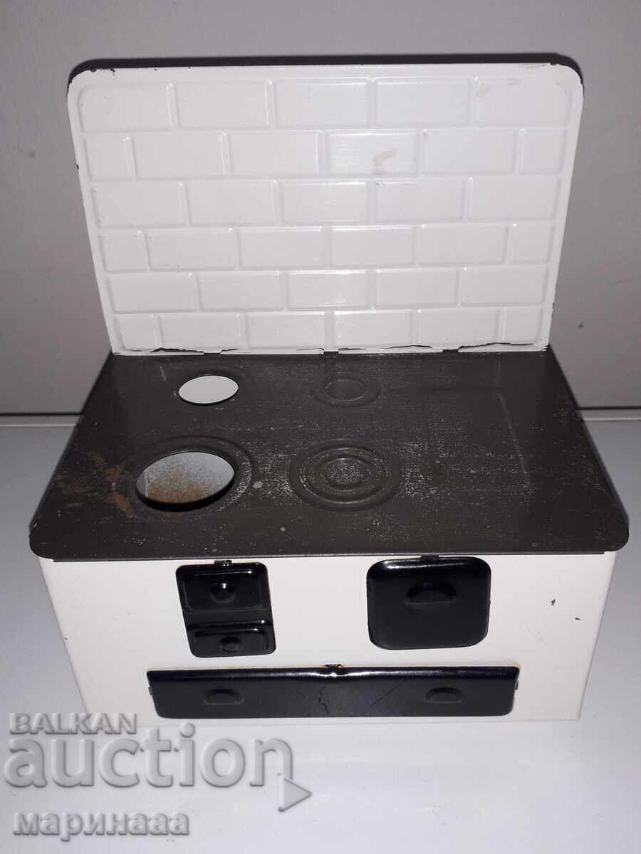 CHILDREN'S TIN STOVE