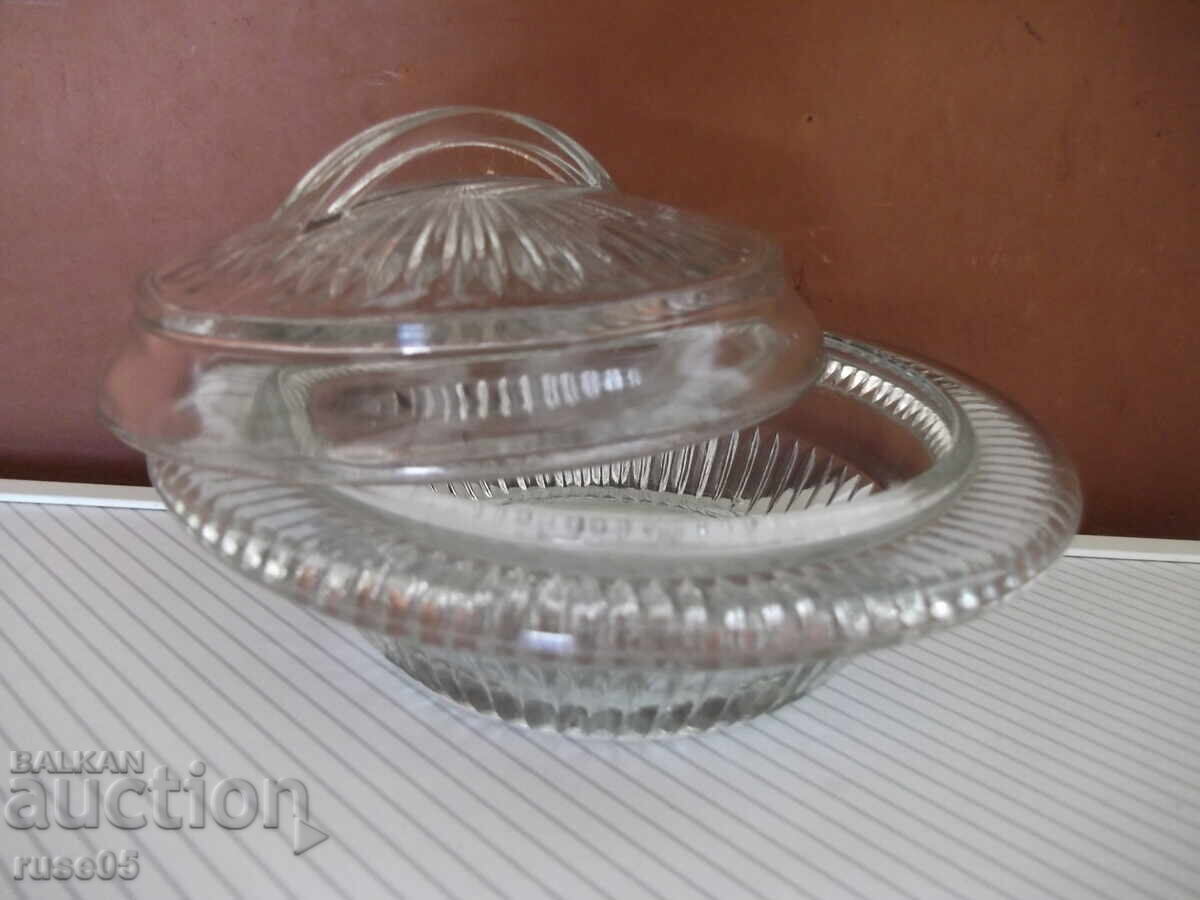 Glass bowl with lid with price 15.00 BGN | € 7.67