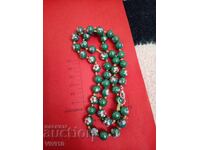 Αρχαίο κολιέ, κλαζόνε