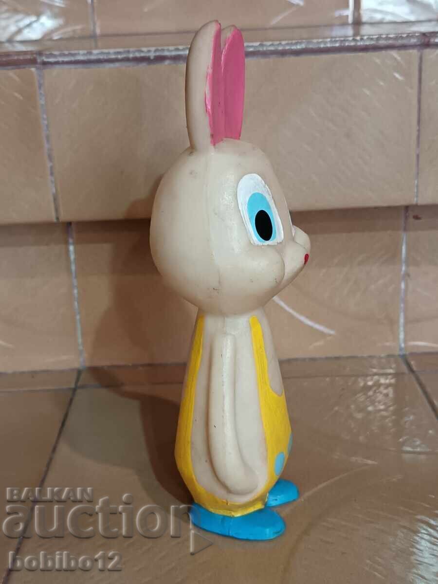 Livrarea Jucărie din epoca comunistă, rață de cauciuc Livrarea Jucărie din epoca comunistă, rață de cauciuc