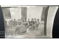 Αρμένιοι 3 στο τραπέζι Διασκέδαση μπάλα με Καπνό Πλόβντιβ