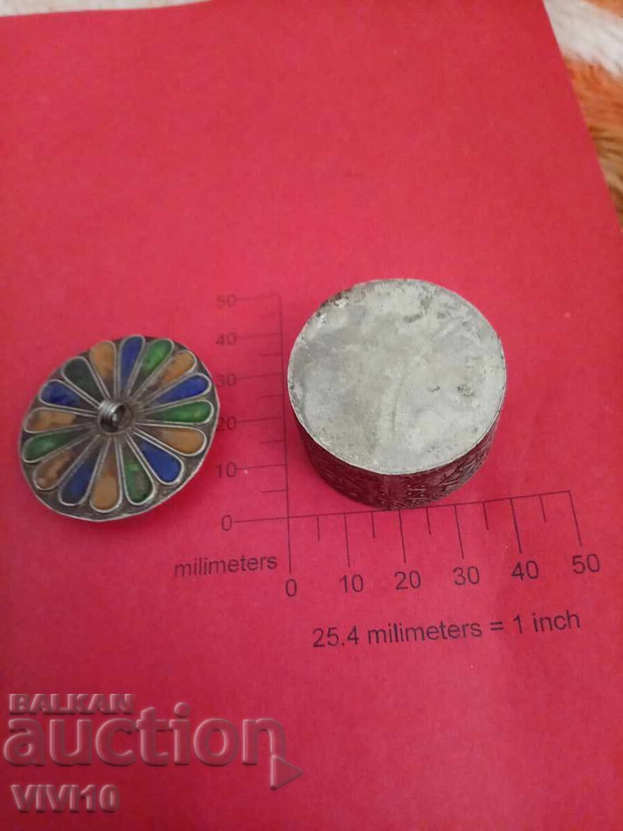 Licitație Cutie de bijuterii veche, email