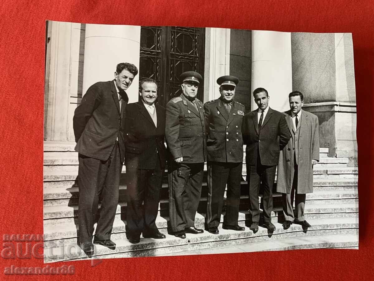 Παράδοση Γενεράλ Ανοσίν Βάλκαν Σοπόφ Τολμπούχιν 1965 g. παλιά φωτογραφία