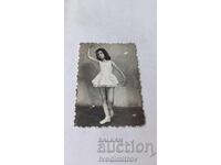 Fotografie Fetiță cu rochiță albă