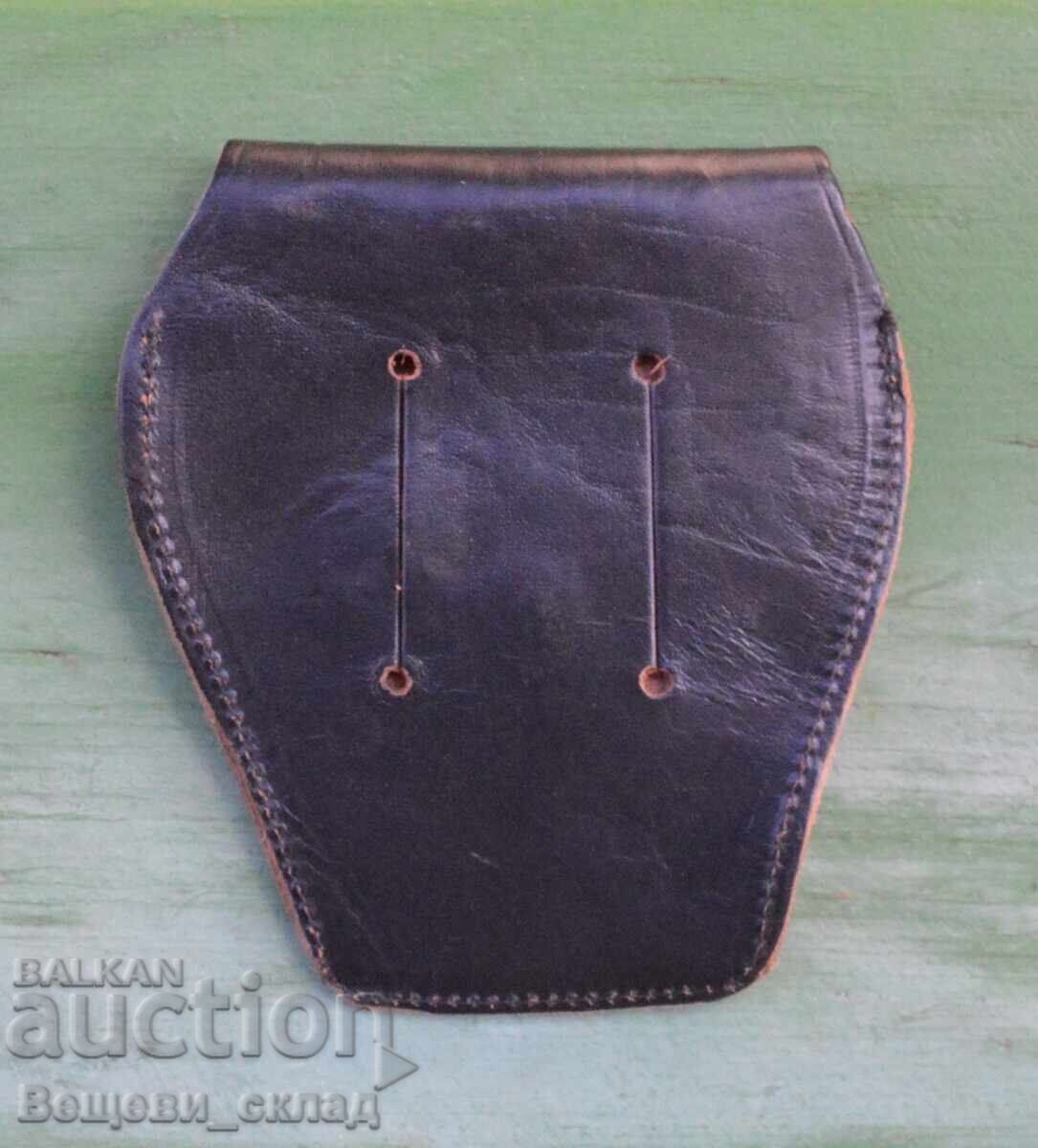 Калъф за белезници с цена 30.00 лв. | € 15.34