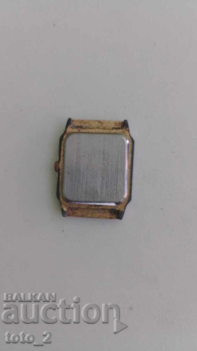 Кварцов ръчен часовник с цена 2.49 лв. | € 1.27