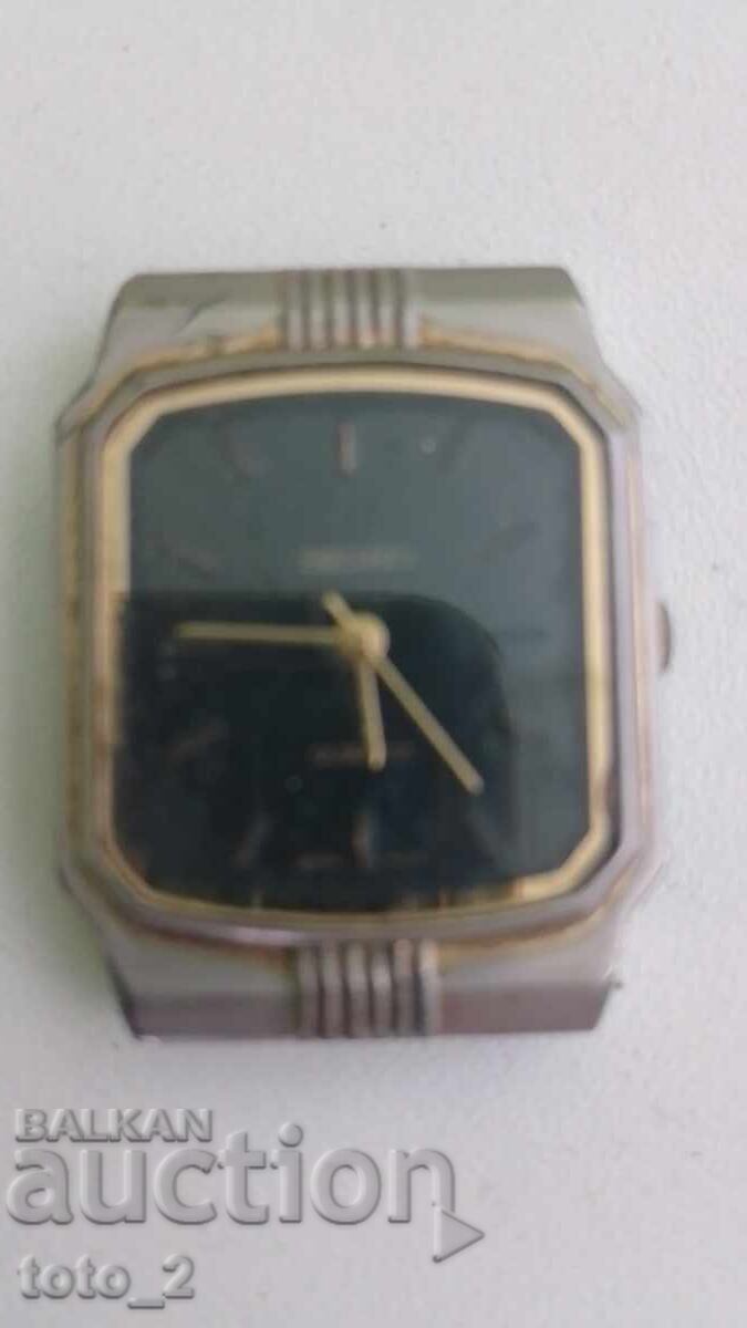 Кварцов ръчен часовник