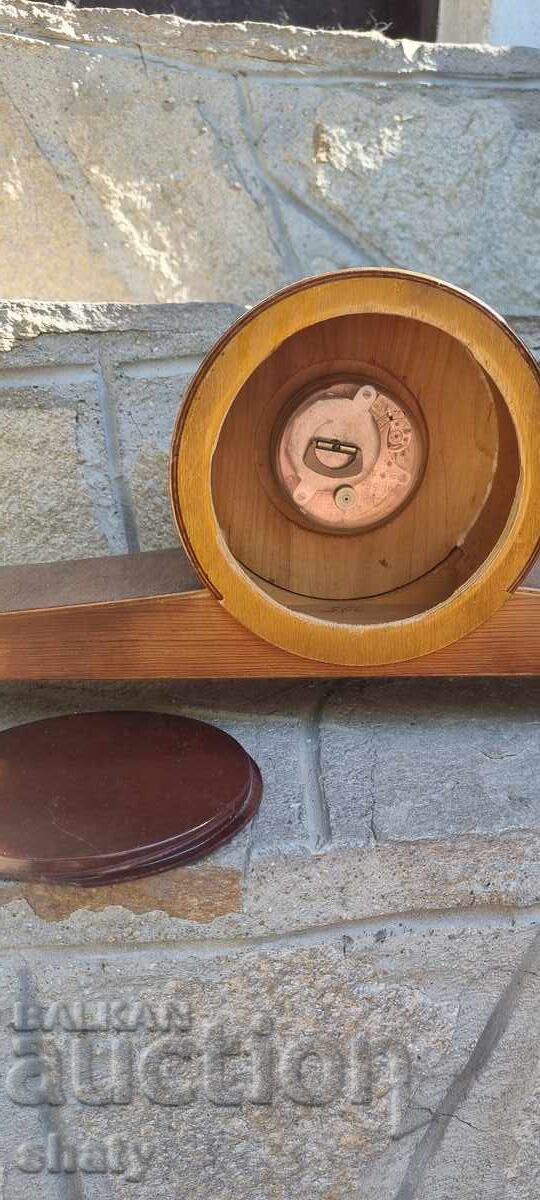 Παλιό, λειτουργικό ρολόι - 6