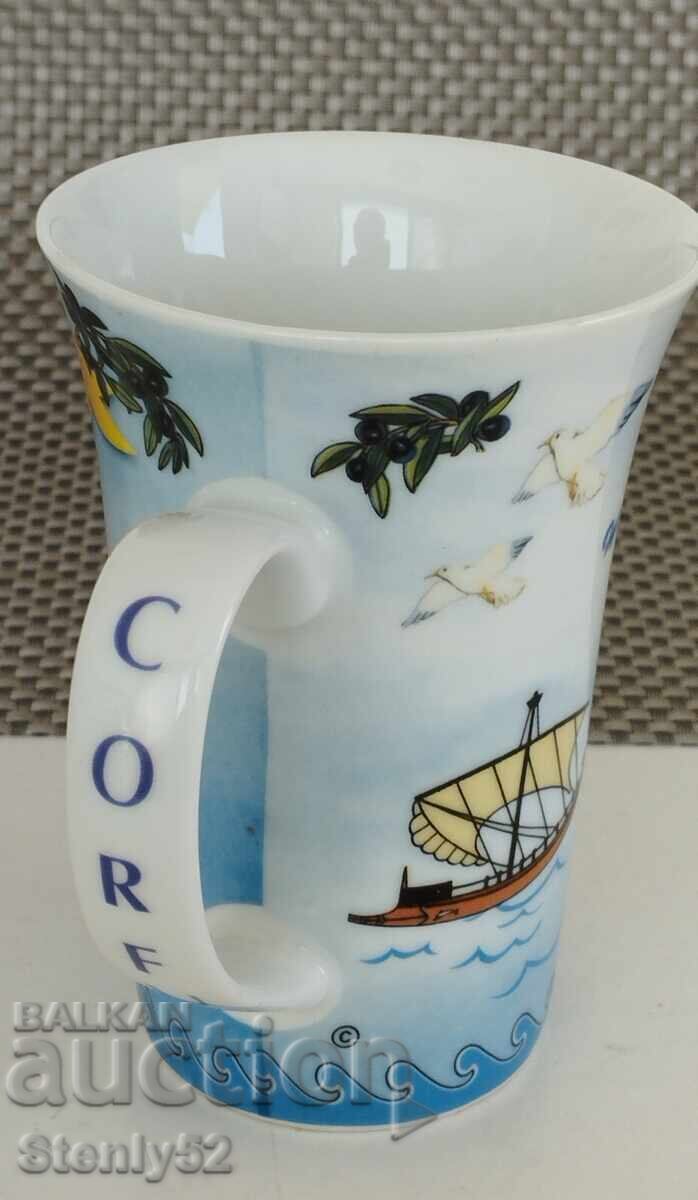 Ceașcă de porțelan suvenir pentru ceai, insula Corfu cu preț 10.00 BGN | € 5.11