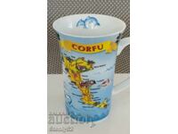 Ceașcă de porțelan suvenir pentru ceai, insula Corfu