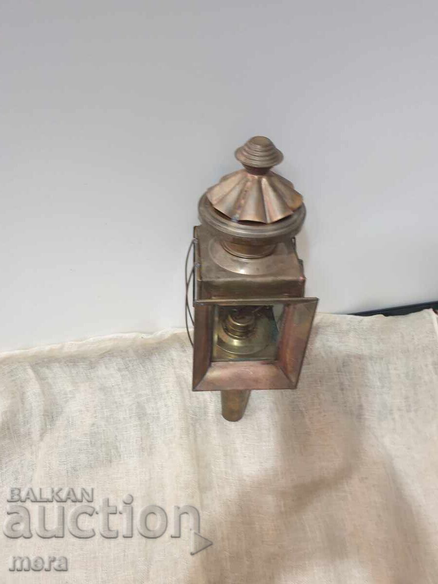 Bronze transport lantern with price 140.00 BGN | € 71.58