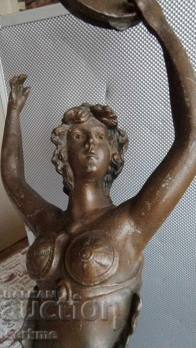 Figura de metal - 5 Figura de metal - 5