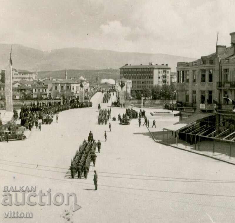 Παράδοση 20 Απριλίου 1941 είσοδος των Βουλγάρων στα Σκόπια Μακεδονία Β' Παγκόσμιος Πόλεμος